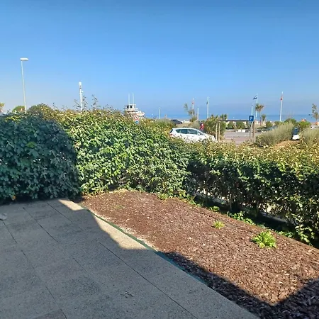 Apartment Rez-de-jardin, Front De Mer, 4 Pers, Calme, Wifi Gratuit - Fr-1-465-46 *